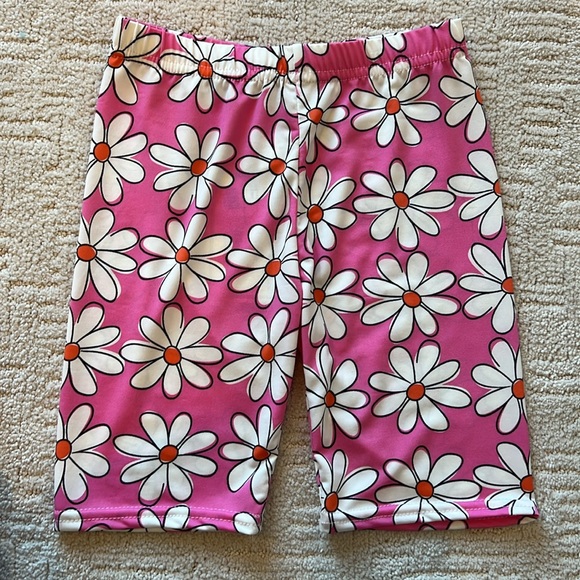 Dori Creation pink daisy biker shorts - Picture 2 of 6